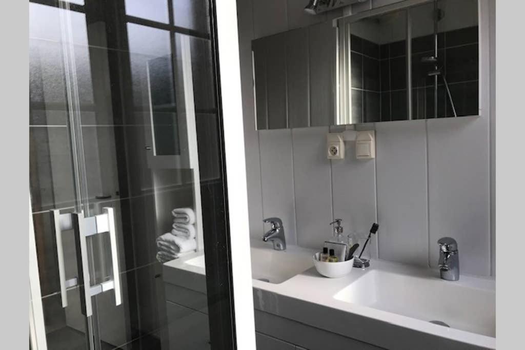 Appartement L'Ormeau 4 Etoiles Dans Le Centre Historique De Saint Malo Dış mekan fotoğraf